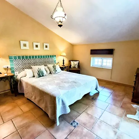 Country house Casa Lo Pinto Private Pool South Of El Torcal -unesco-